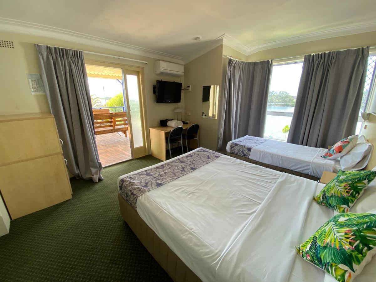 Taree Motor Inn Bagian luar foto
