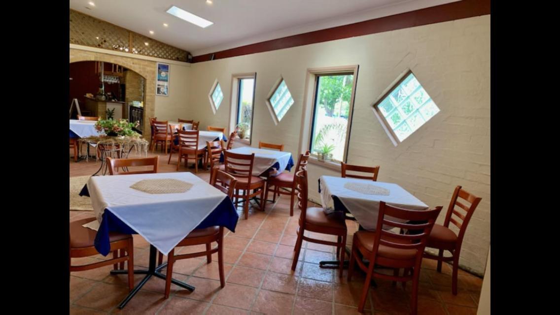 Taree Motor Inn Bagian luar foto
